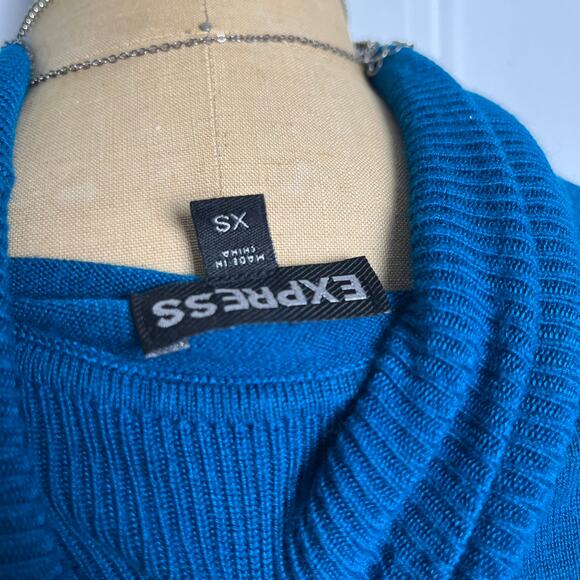 Express blue long sleeve ribbed turtleneck with scrunched front design, size xs - Picture 6 of 7